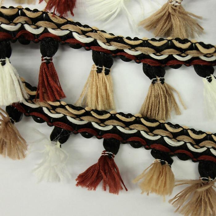 Cor Terrosa detalhe pingente